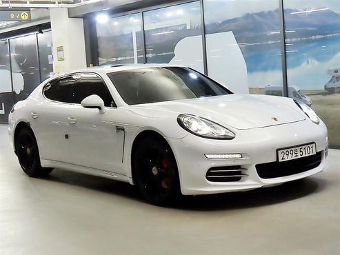 Porsche Panamera 3.6 AWD 970 — пробег 190 050 км — фото 1 из 5