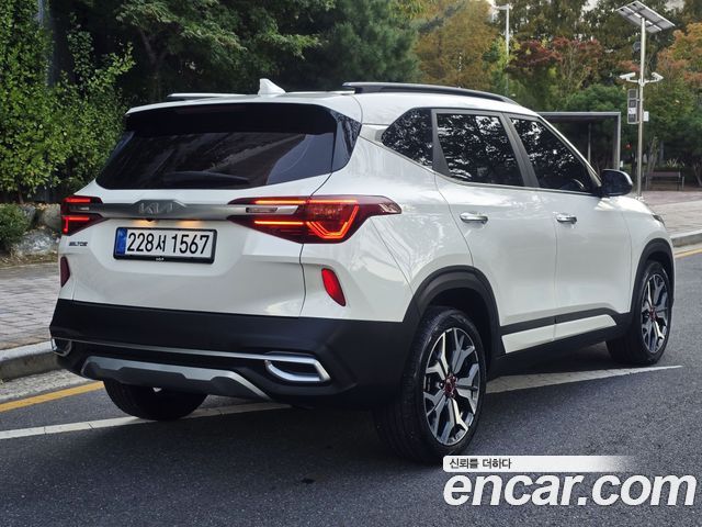 Kia Seltos из Кореи Encar