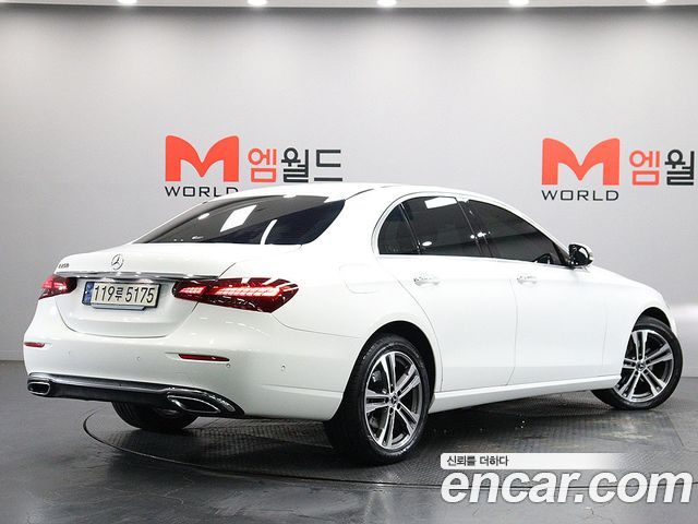Mercedes-Benz E-Class из Кореи Encar