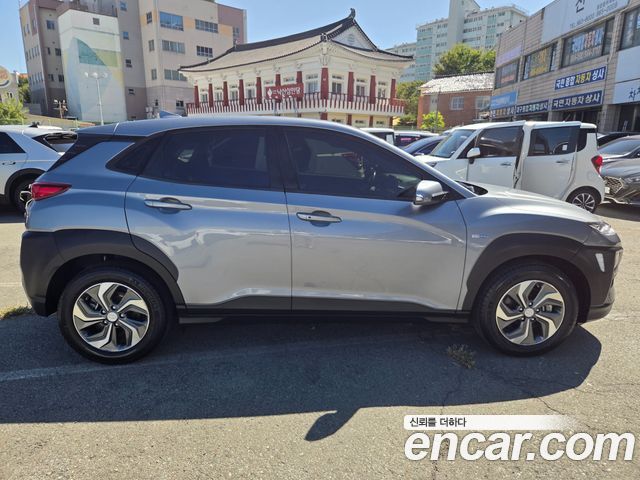 Hyundai Kona Modern Special — пробег 73 242 км — фото 5 из 5