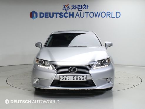 Lexus ES Supreme XV60 — пробег 184 206 км — фото 3 из 5