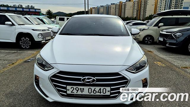 Hyundai AVANTE из Кореи Encar