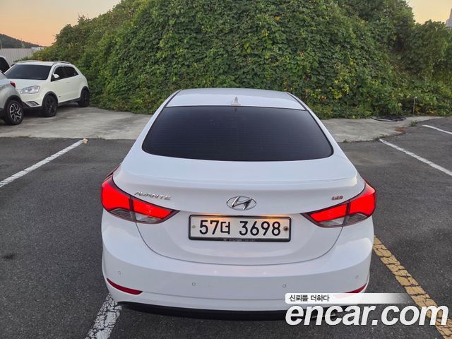 Hyundai AVANTE из Кореи Encar