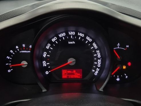 Kia Sportage Diesel 2WD Trendy — пробег 131 884 км — фото 5 из 5