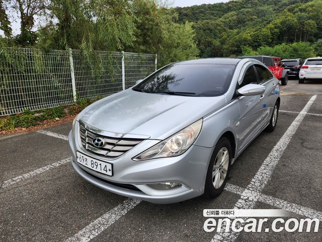 Hyundai Sonata LPi Deluxe — пробег 132 125 км — фото 1 из 5