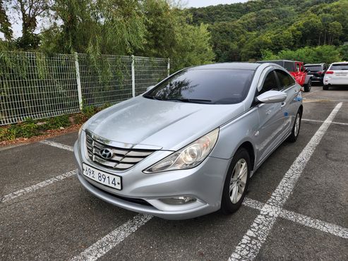 Hyundai Sonata LPi Deluxe — пробег 132 125 км — фото 1 из 5
