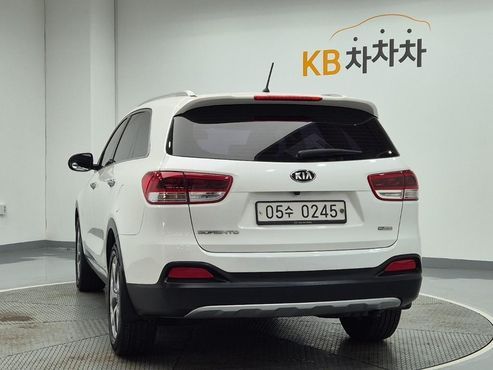Kia Sorento Diesel 2.0 2WD Prestige — пробег 99 889 км — фото 2 из 5