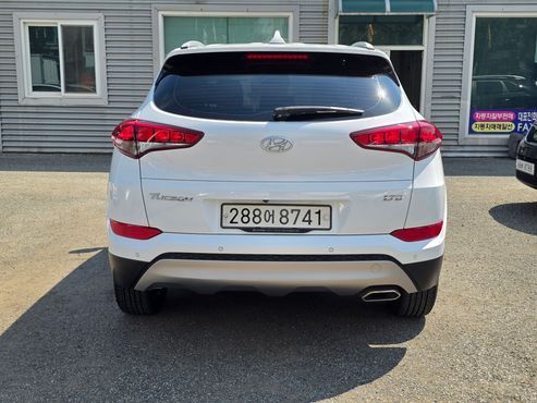 Hyundai Tucson Diesel 1.7 2WD Modern — пробег 118 900 км — фото 2 из 5