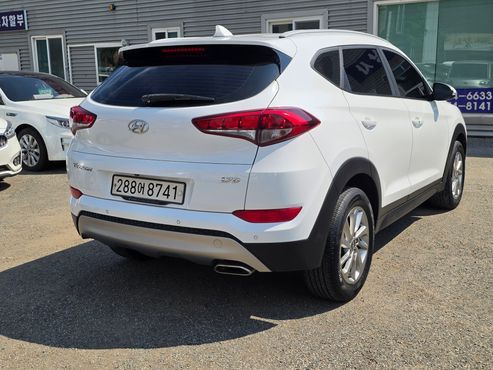Hyundai Tucson Diesel 1.7 2WD Modern — пробег 118 900 км — фото 4 из 5