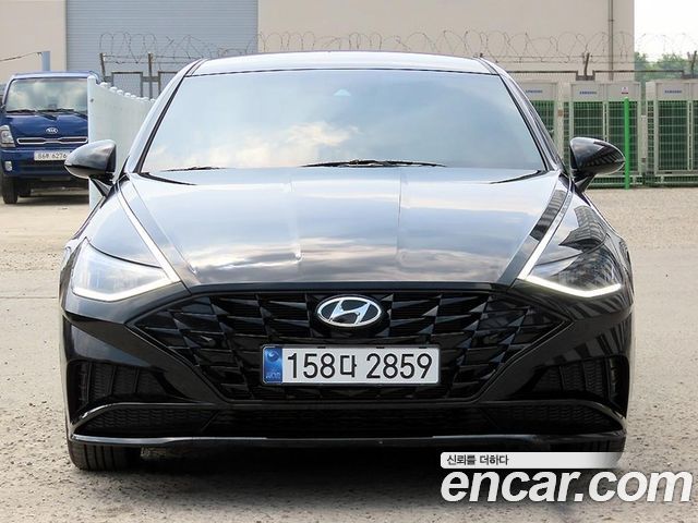 Hyundai Sonata 2.0 Premium Plus — пробег 21 118 км — фото 1 из 5
