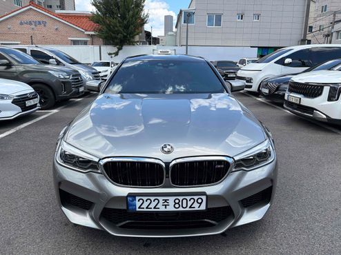 BMW M5 M5 Sedan — пробег 83 000 км — фото 1 из 5