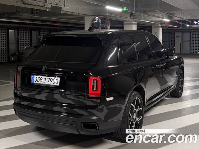 Rolls-Royce Cullinan 6.7 V12 Black Badge — пробег 70 500 км — фото 4 из 5