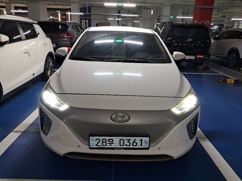 Hyundai Ioniq Q — пробег 125 700 км — фото 3 из 5