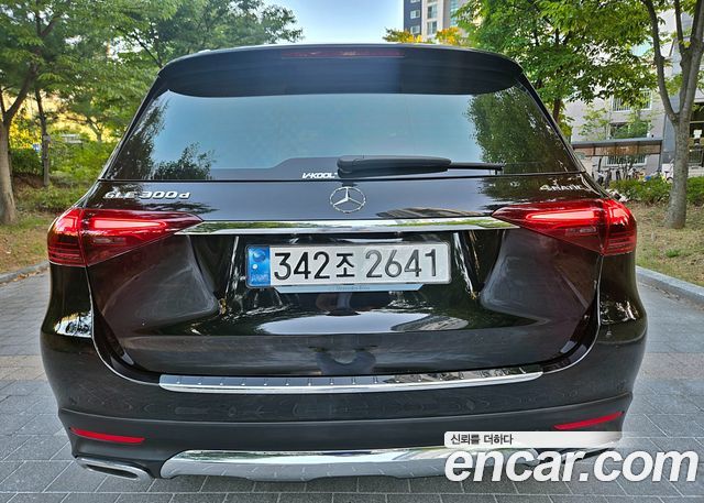 Mercedes-Benz GLE-Class GLE300d 4MATIC — пробег 24 303 км — фото 5 из 5