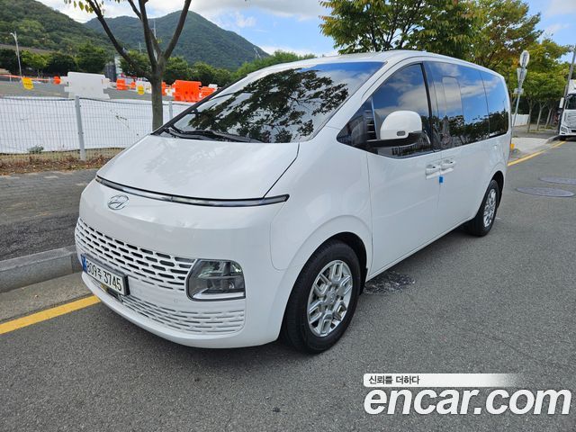 Hyundai Staria Cargo 5-Seater Modern — пробег 81 000 км — фото 1 из 5