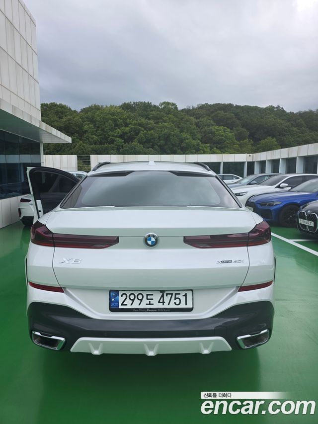 BMW X6 xDrive40i M Sport — пробег 15 200 км — фото 4 из 5