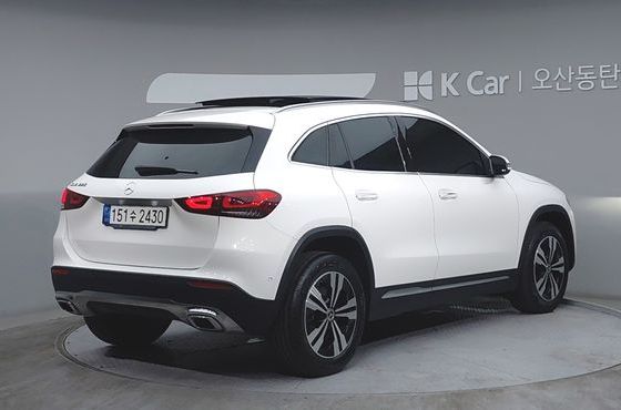 Mercedes-Benz GLA-Class GLA220 — пробег 54 460 км — фото 2 из 5