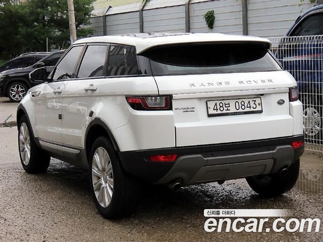 Land Rover Range Rover Evoque 2.0 TD4 HSE — пробег 90 543 км — фото 4 из 5
