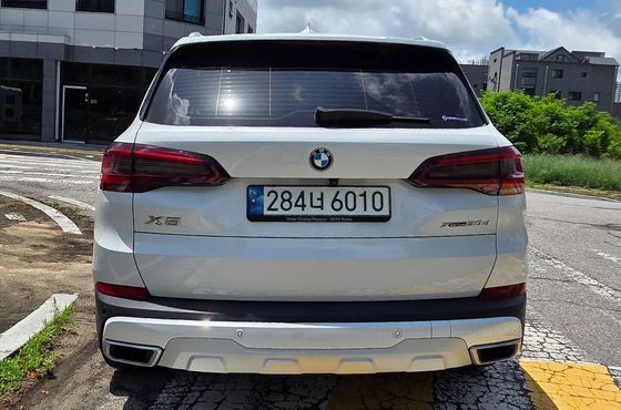 BMW X5 xDrive 30d xLine — пробег 61 612 км — фото 2 из 5