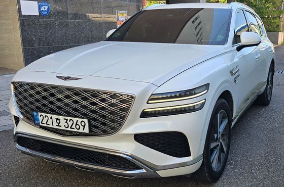 Genesis GV80 2.5T Gasoline AWD — пробег 25 114 км — фото 2 из 5