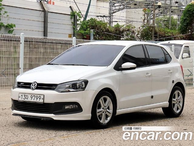 Volkswagen Polo 1.6 TDI R-Line 5th — пробег 71 769 км — фото 2 из 5