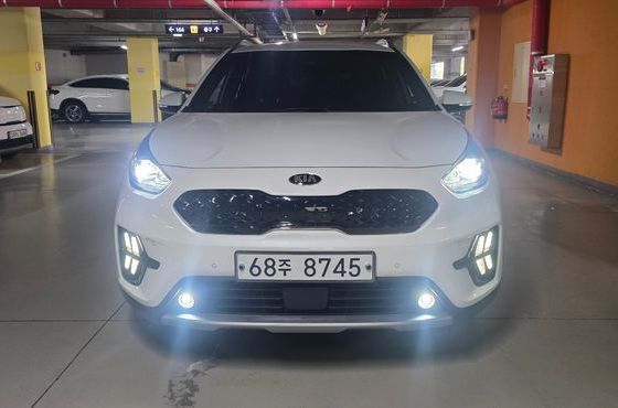 Kia Niro 1.6 HEV Noblesse — пробег 95 500 км — фото 2 из 5