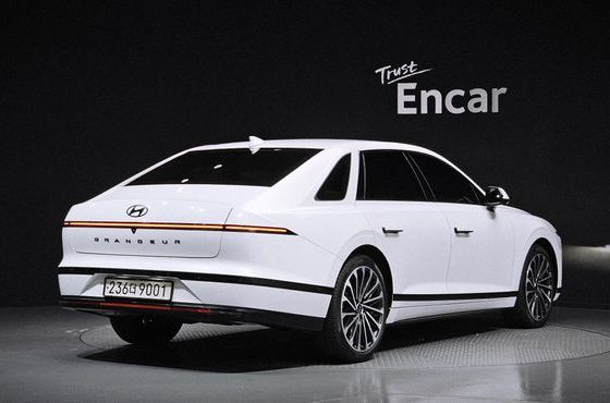Hyundai Grandeur Calligraphy — пробег 40 119 км — фото 2 из 5