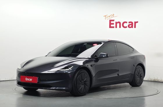 Tesla Model 3 스탠다드 RWD — пробег 15 038 км — фото 1 из 5