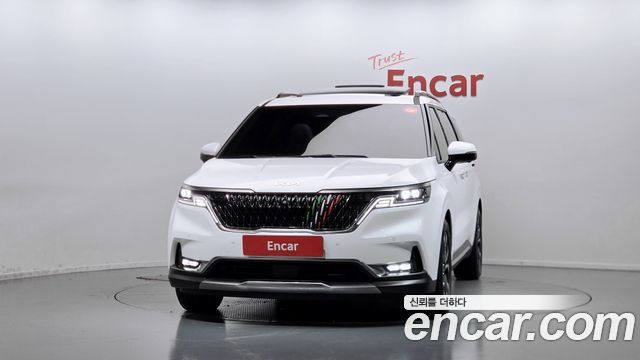Kia Carnival Gasoline 7-Seater Signature — пробег 50 828 км — фото 3 из 5