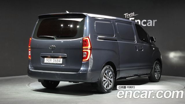Hyundai Starex из Кореи Encar
