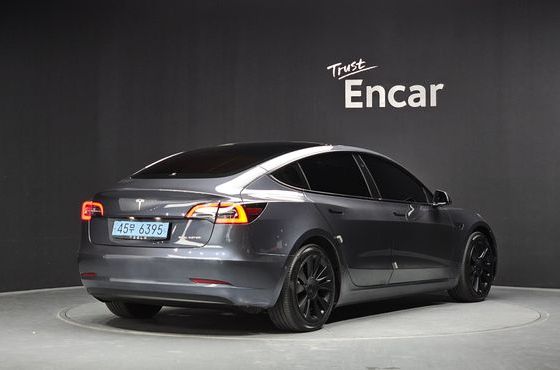 Tesla Model 3 Long Range AWD — пробег 87 363 км — фото 2 из 5