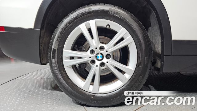 BMW X1 xDrive 18d — пробег 87 367 км — фото 5 из 5