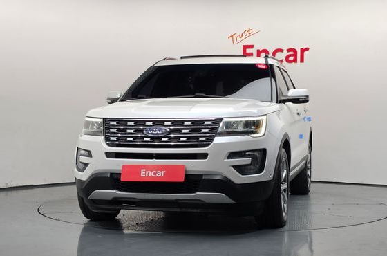 Ford Explorer 2.3 Limited 4WD 5th — пробег 57 863 км — фото 3 из 5