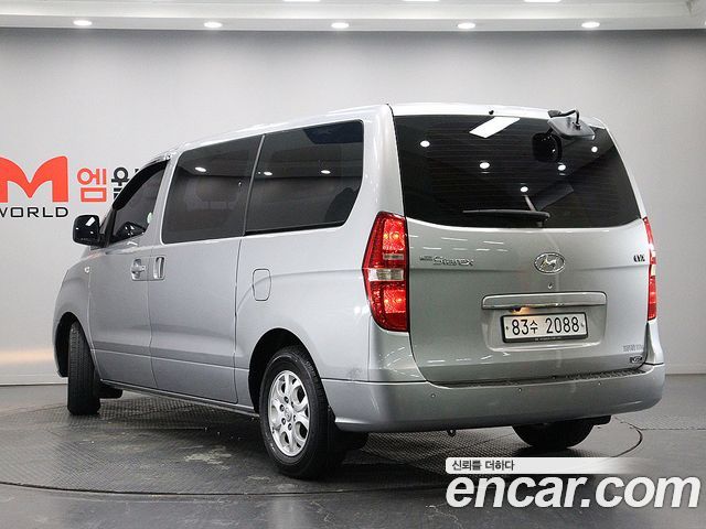 Hyundai Starex 5-Seater VAN CVX Luxury — пробег 178 957 км — фото 4 из 5