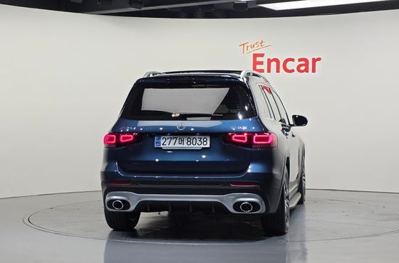 Mercedes-Benz GLB-Class AMG GLB35 4MATIC — пробег 35 686 км — фото 4 из 5