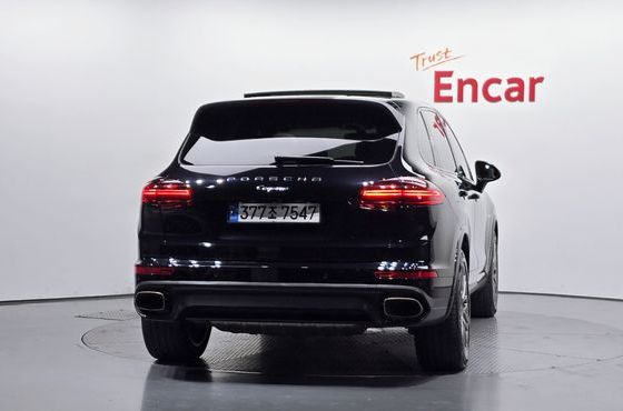 Porsche Cayenne 3.0 Diesel Platium Edition 958 — пробег 116 740 км — фото 4 из 5