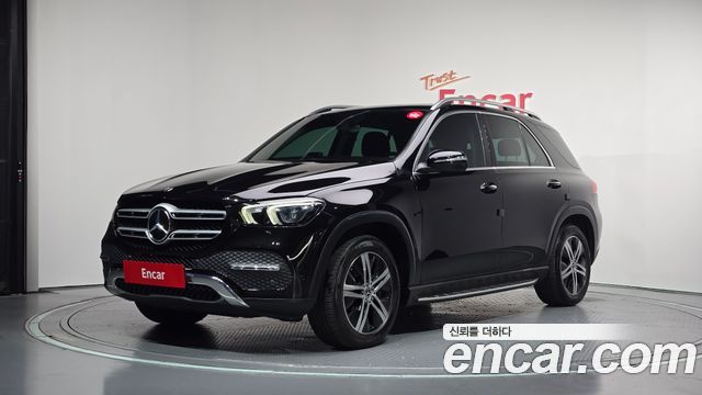 Mercedes-Benz GLE-Class GLE300d 4MATIC — пробег 120 461 км — фото 1 из 5