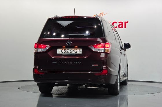 Ssangyong KORANDO 2WD Extreme 9-seater — пробег 39 249 км — фото 4 из 5