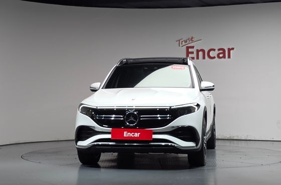Mercedes-Benz EQB EQB300 4MATIC AMG Line — пробег 55 758 км — фото 3 из 5