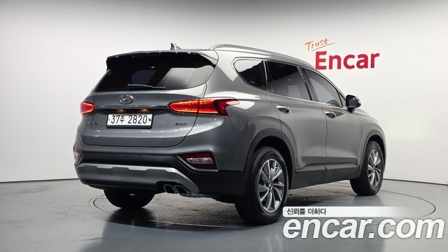 Hyundai Santafe Diesel 2.0 2WD Exclusive — пробег 52 320 км — фото 2 из 5