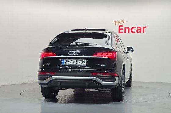Audi Q5 45 TFSI Quattro Sportback Premium — пробег 23 432 км — фото 4 из 5