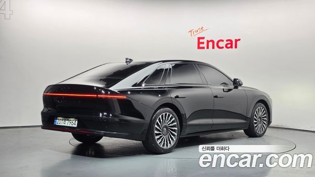 Hyundai Grandeur Calligraphy — пробег 28 129 км — фото 2 из 5