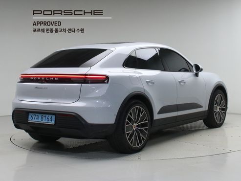 Porsche Macan 4S — пробег 10 480 км — фото 2 из 5