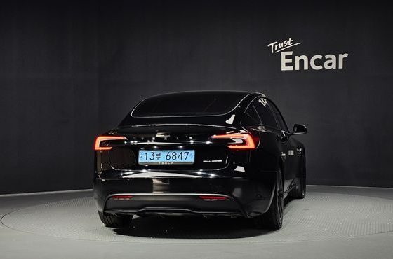 Tesla Model 3 Long Range AWD — пробег 114 411 км — фото 4 из 5