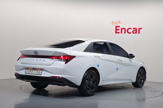 Hyundai AVANTE Smart — пробег 47 626 км — фото 2 из 5