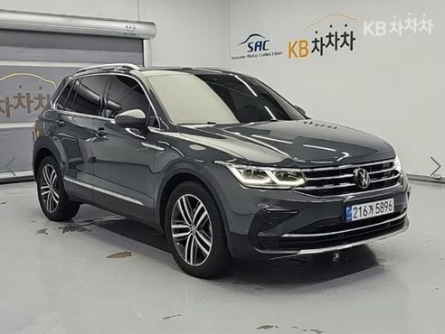 Volkswagen Tiguan 2.0 TDI Prestige — пробег 57 000 км — фото 4 из 5