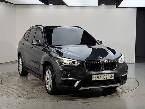 BMW X1 xDrive 18d — пробег 195 424 км — фото 2 из 5
