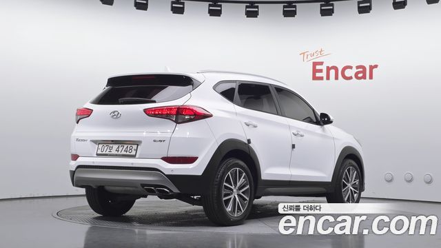 Hyundai Tucson Diesel 2.0 2WD Modern — пробег 93 002 км — фото 2 из 5