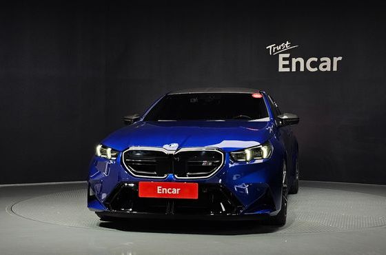BMW M5 M5 Sedan — пробег 4 055 км — фото 3 из 5