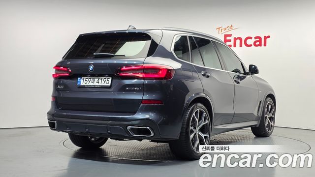 BMW X5 xDrive 40i M Sport — пробег 50 475 км — фото 2 из 5
